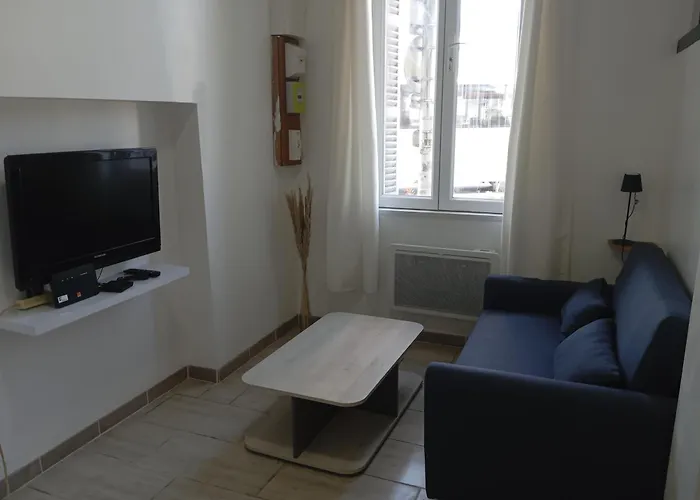 Du Port アパート *